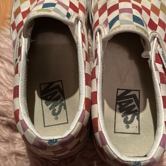 VANS Women’s Rainbow Checkerboard Excellent Condition, Size 6 Slip on shoes - Picture 3 of 8